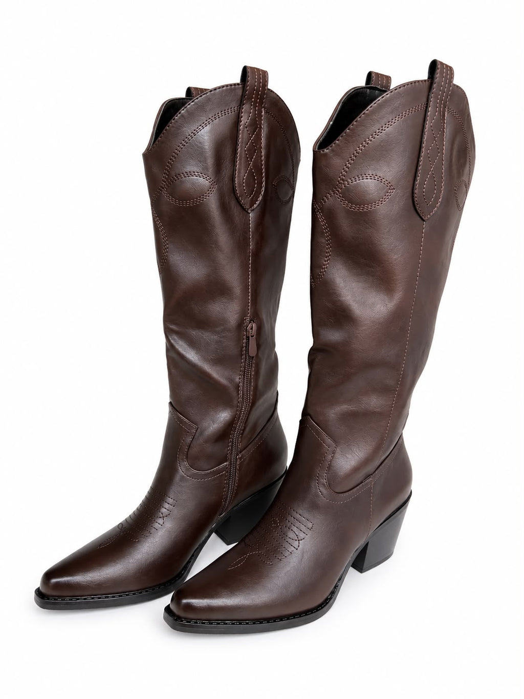 JULIETA MARRÓN